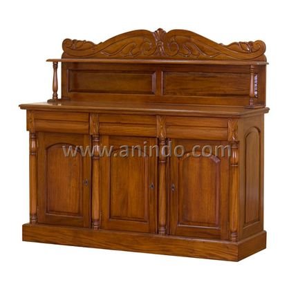 Classic Victorian Buffet 2 Lathes