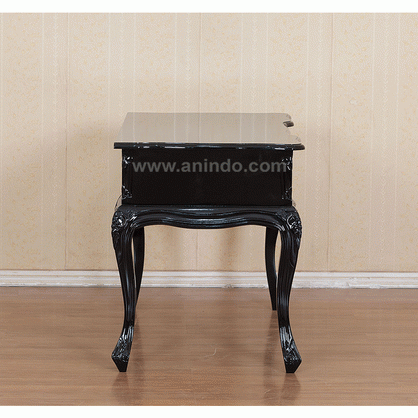 3 Drawers Carved Console