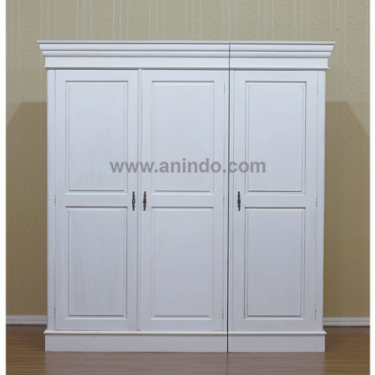 Sleigh Armoire 3 Doors