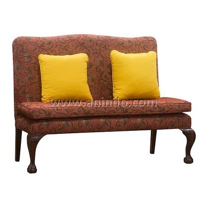 Motiff Sofa