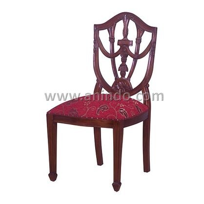 Piala Dining Chair