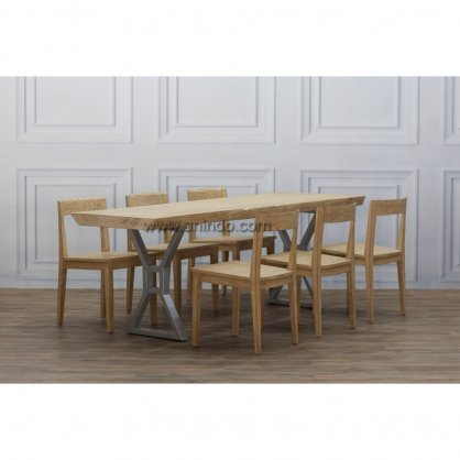 Thuringia Dining Table