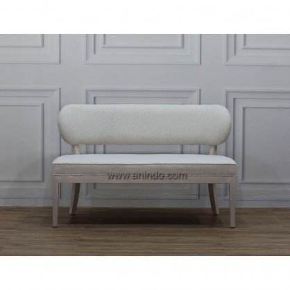 White Plains Loveseat
